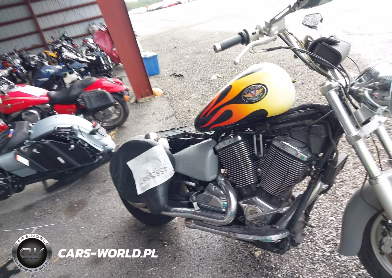2004 Victory Motorcycles Touring VIN:5VPTB16D843001460 - 15