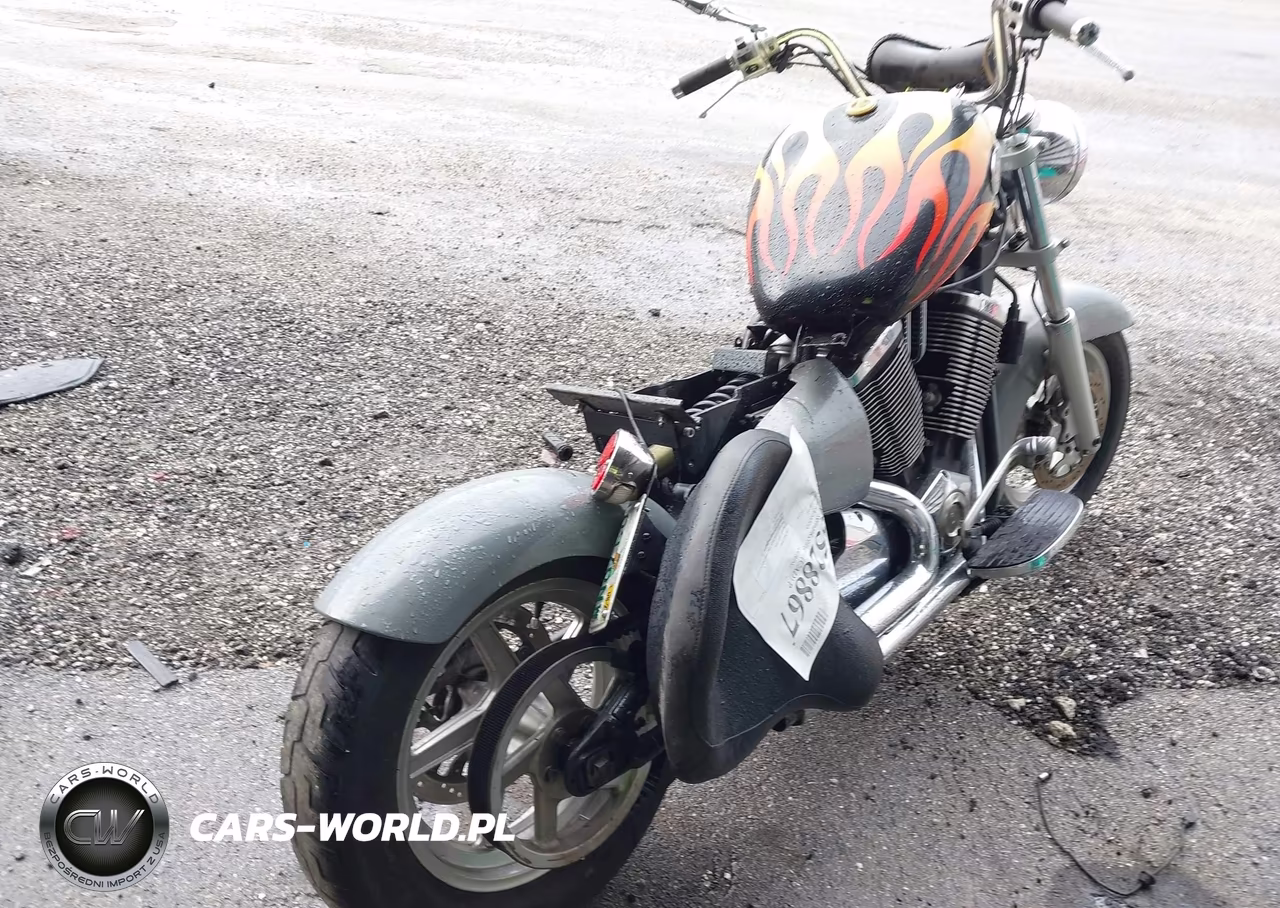 2004 Victory Motorcycles Touring VIN:5VPTB16D843001460 - 16