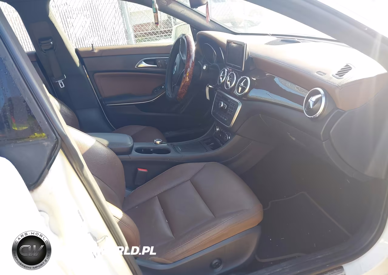 2014 Mercedes-Benz Cla 250 VIN:WDDSJ4EB6EN050862 - 5