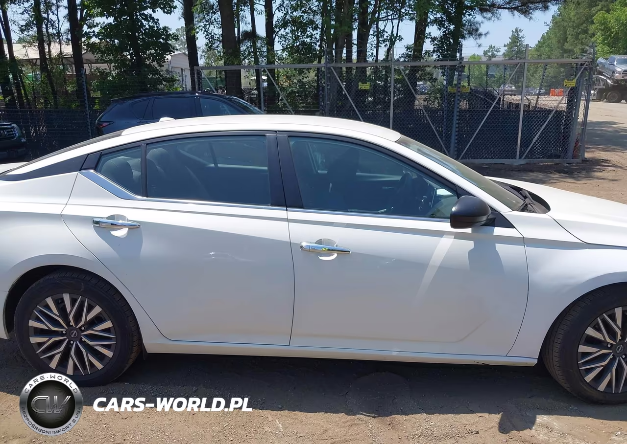 2025 Nissan Altima Sv Fwd VIN:1N4BL4DV2SN302060 - 13