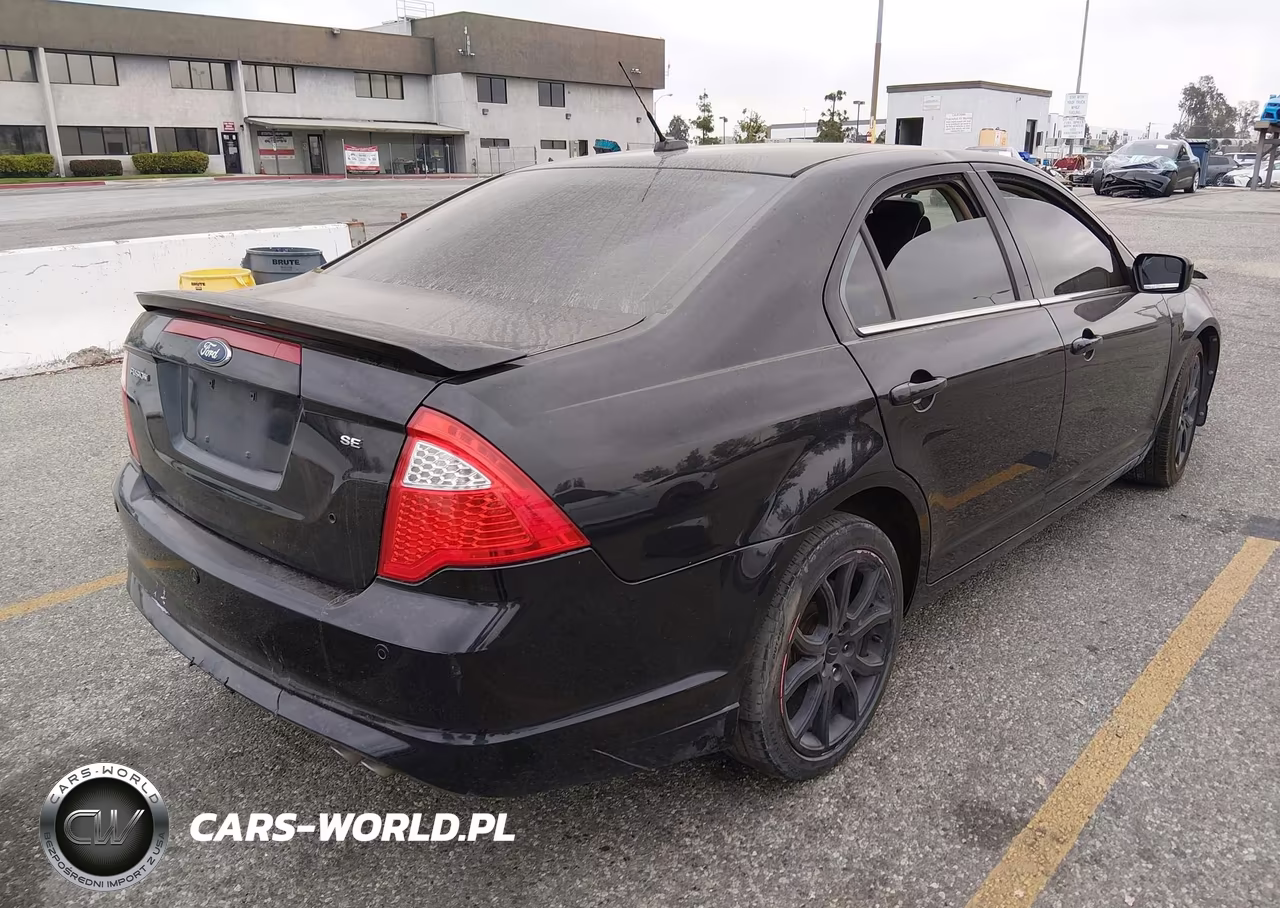 2012 Ford Fusion Se VIN:3FAHP0HA1CR212329 - 4