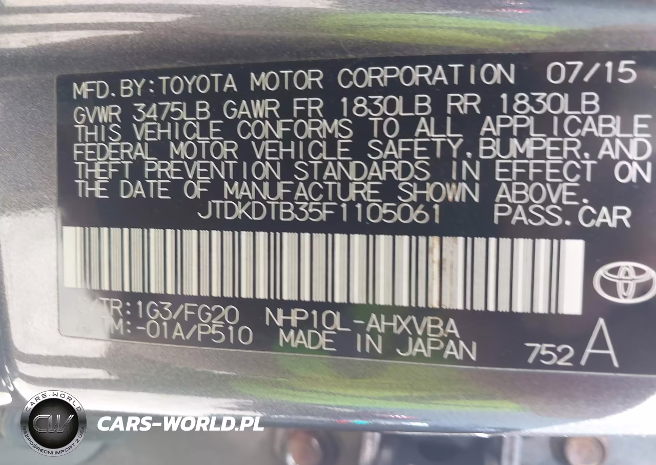 2015 Toyota Prius C Two VIN:JTDKDTB35F1105061 - 9