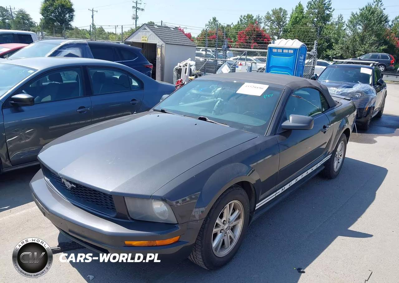 2007 Ford Mustang V6 Deluxe-V6 Premium VIN:1ZVFT84N075210033 - 2