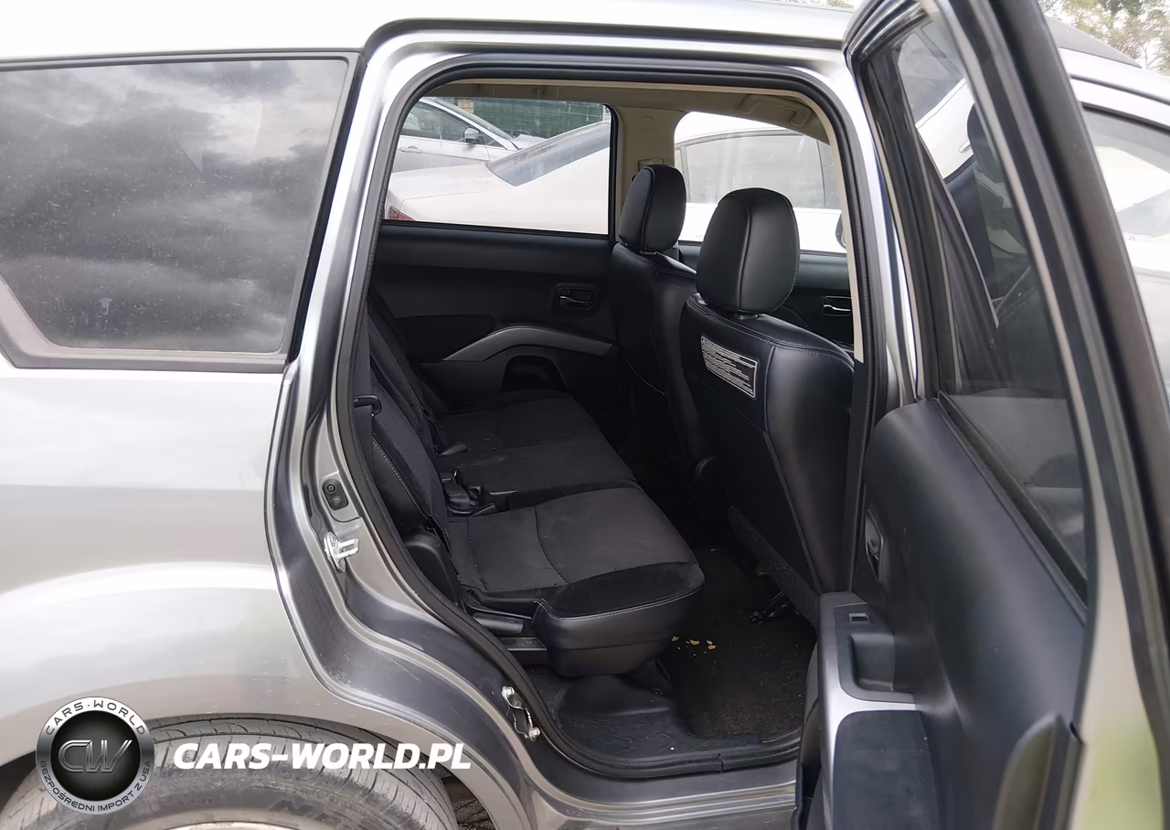2013 Mitsubishi Outlander Se VIN:JA4JT3AW9DU020885 - 8