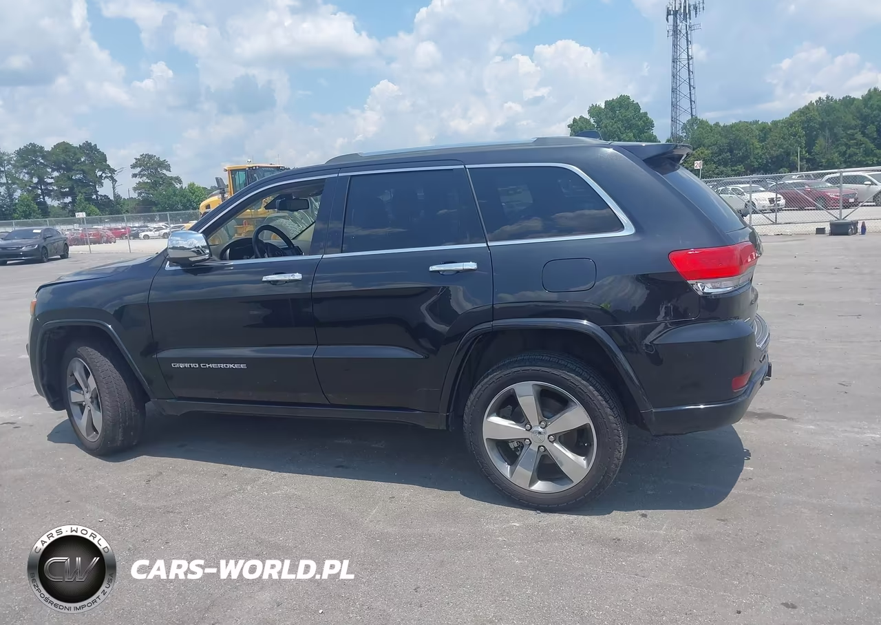 2015 Jeep Grand Cherokee Overland VIN:1C4RJECM4FC920267 - 13