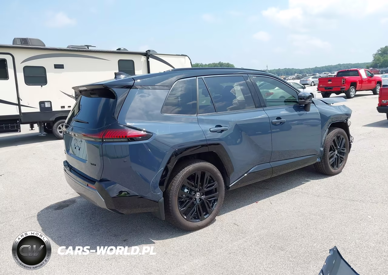 2026 Toyota Rav4 Xse VIN:JTM6CRAV6TD000419 - 4