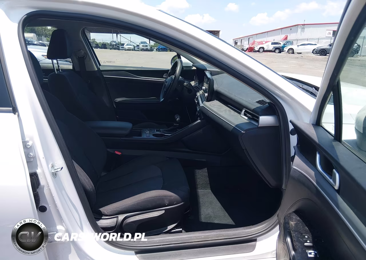 2022 Kia K5 Lxs VIN:5XXG14J25NG132888 - 5