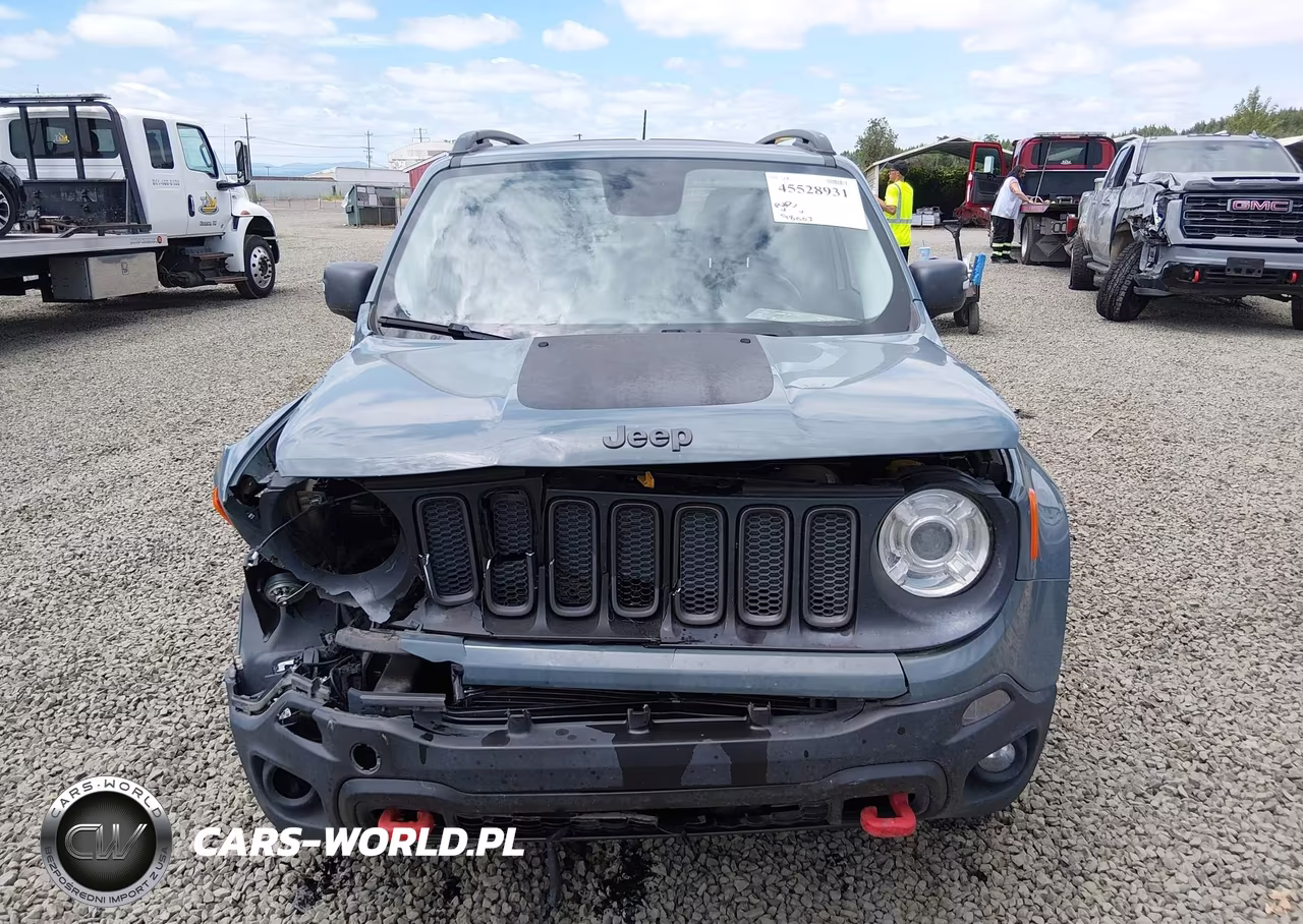2017 Jeep Renegade Trailhawk 4X4 VIN:ZACCJBCB2HPG10488 - 12