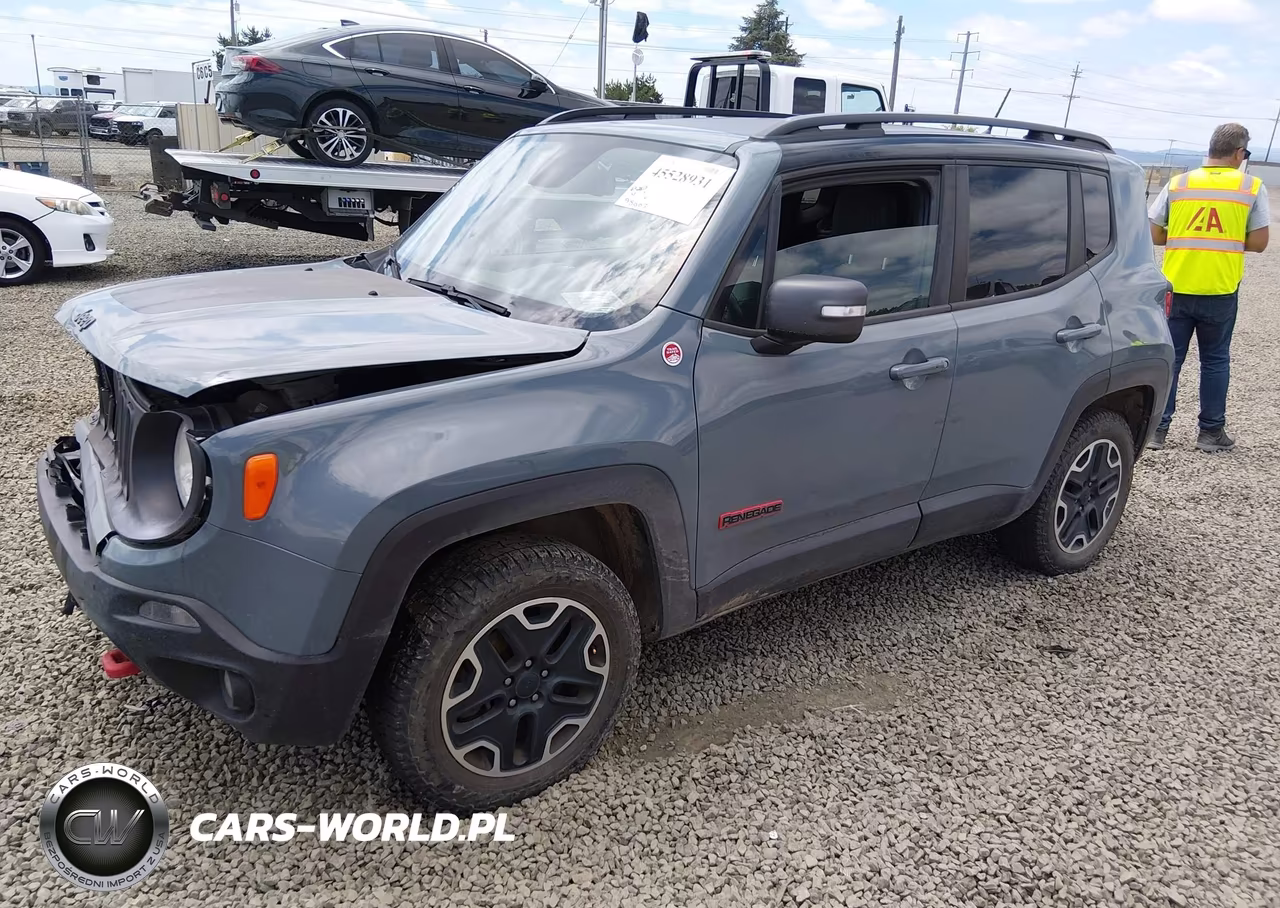 2017 Jeep Renegade Trailhawk 4X4 VIN:ZACCJBCB2HPG10488 - 2
