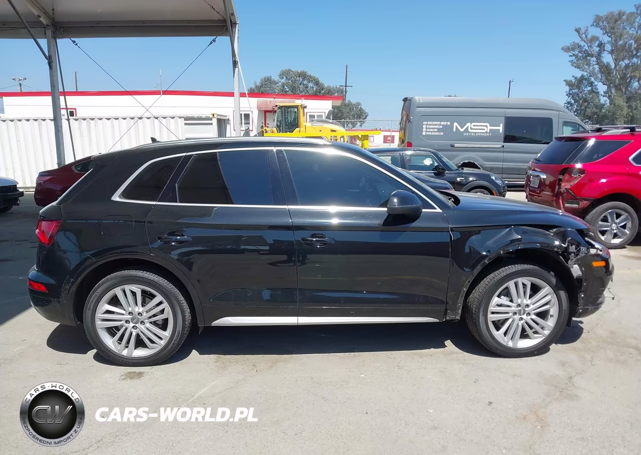 2019 Audi Q5 45 Premium VIN:WA1BNAFY1K2098261 - 14