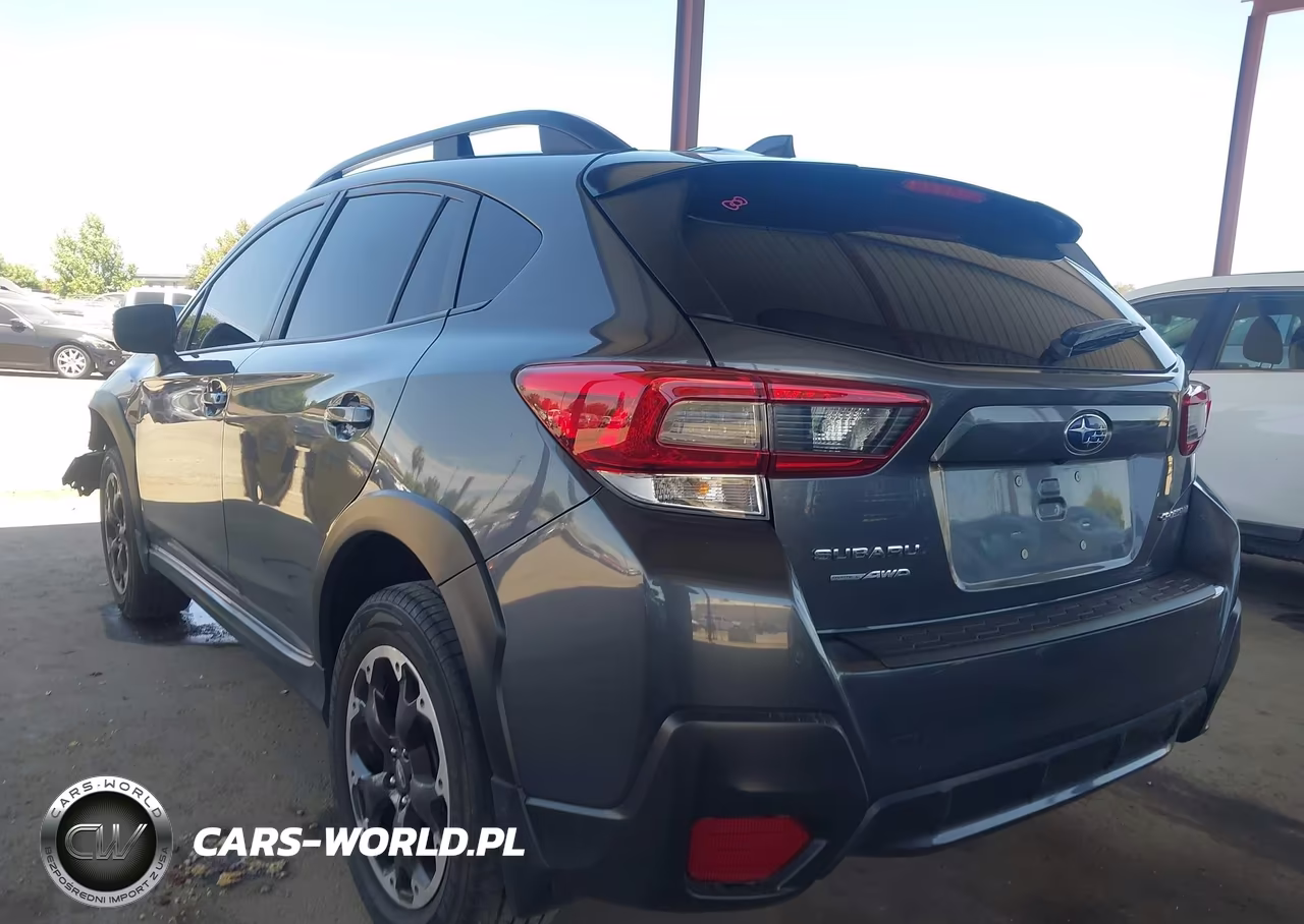 2023 Subaru Crosstrek Premium VIN:JF2GTAPC7P8225475 - 3