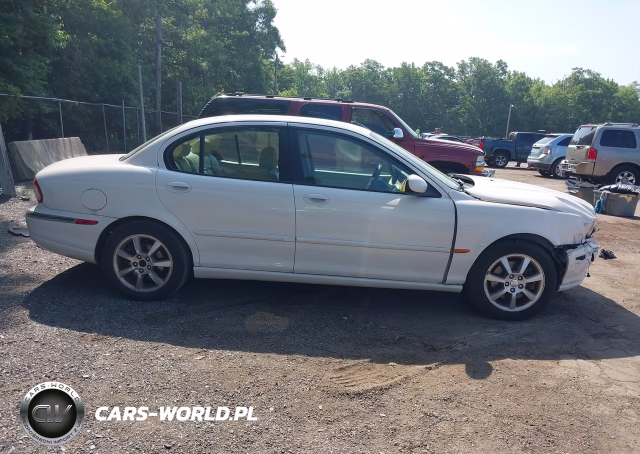 2004 Jaguar X-Type 2.5 VIN:SAJEB52D24XD94180 - 13