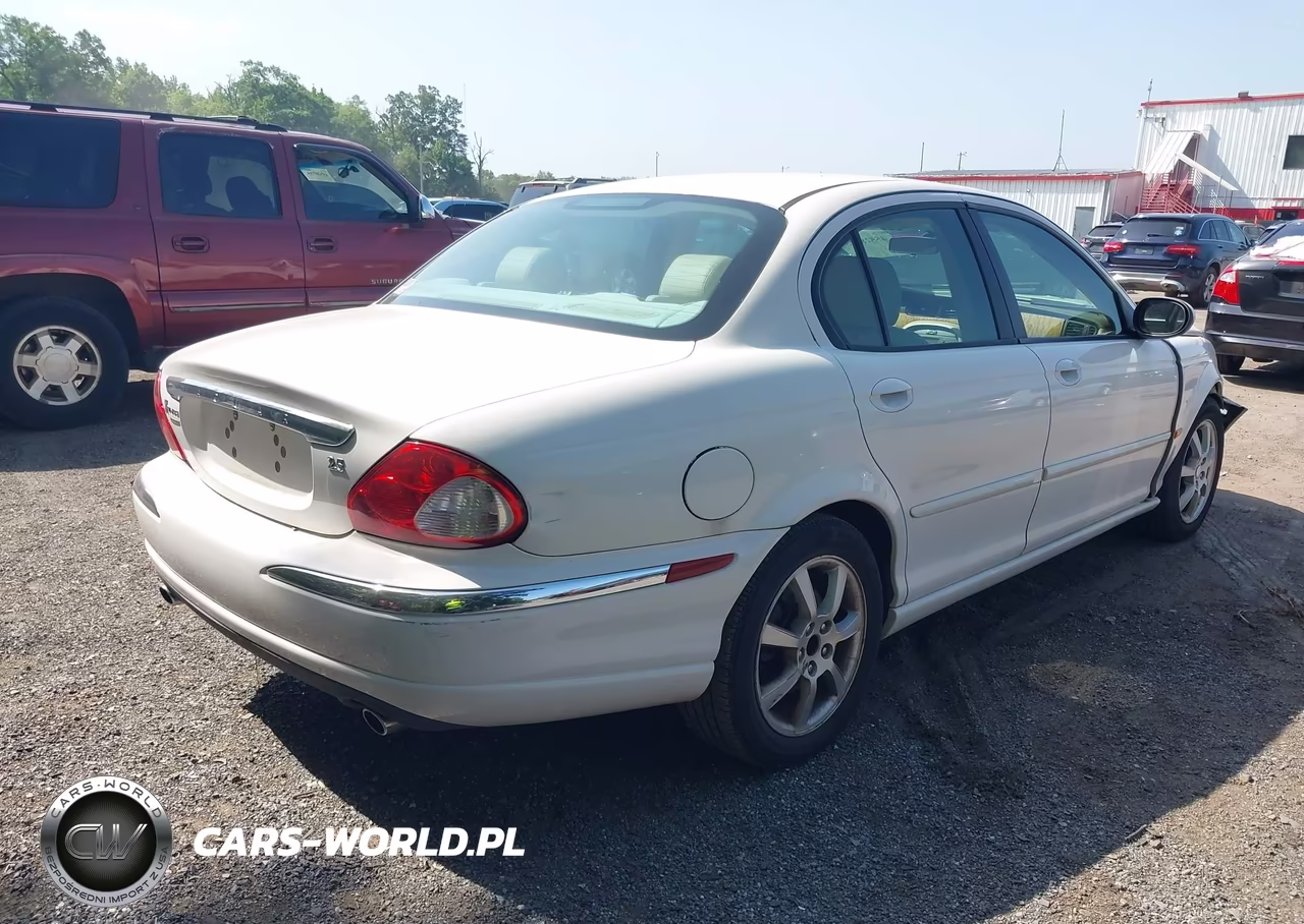 2004 Jaguar X-Type 2.5 VIN:SAJEB52D24XD94180 - 4