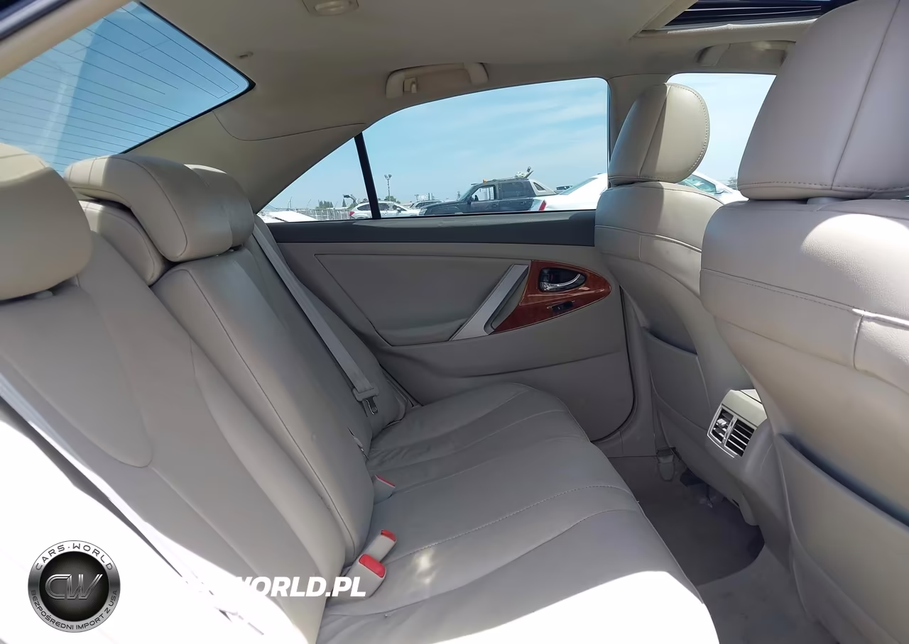 2010 Toyota Camry Xle V6 VIN:4T1BK3EK2AU105675 - 8
