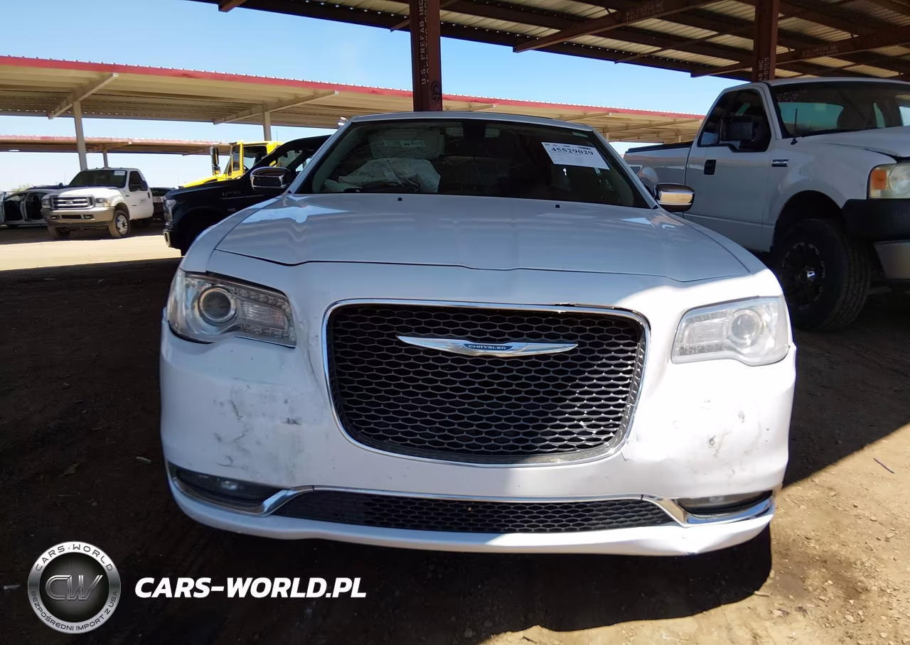 2015 Chrysler 300C VIN:2C3CCAEG6FH749328 - 12