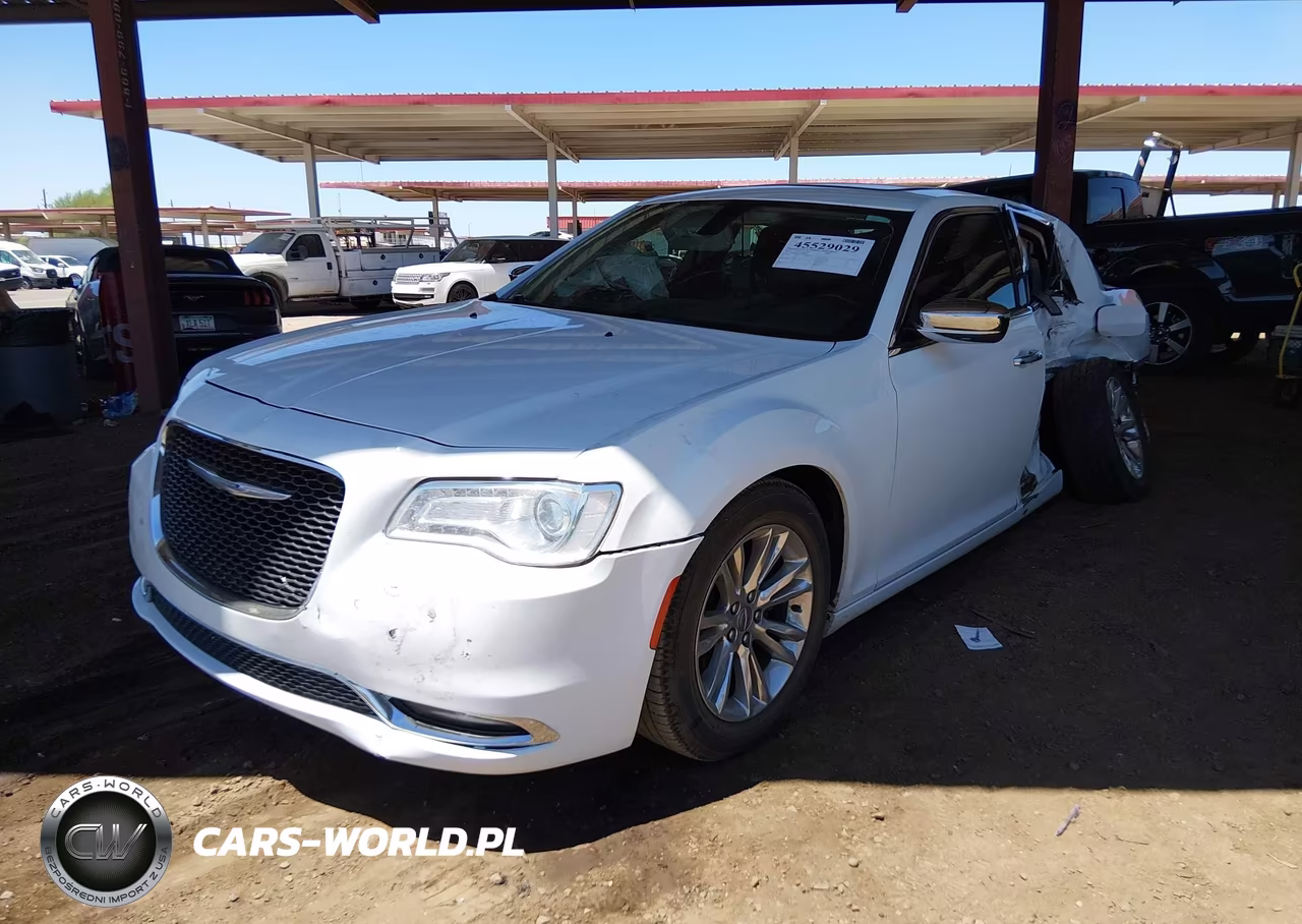 2015 Chrysler 300C VIN:2C3CCAEG6FH749328 - 2