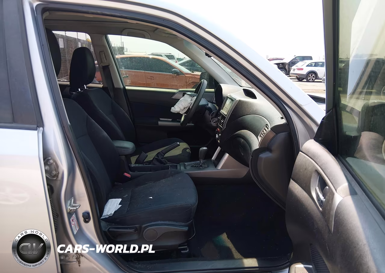 2013 Subaru Forester 2.5X Premium VIN:JF2SHADC5DH417442 - 5