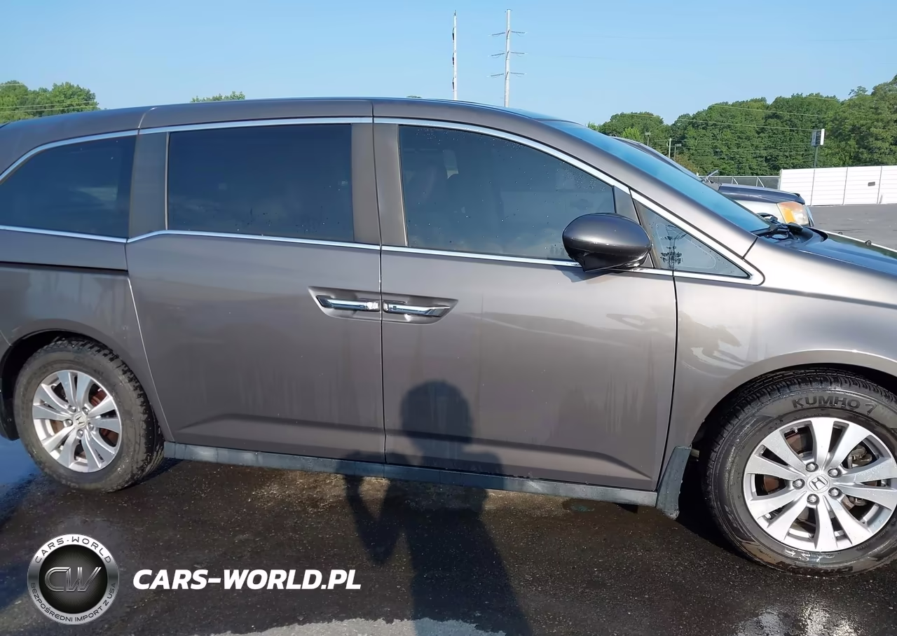 2015 Honda Odyssey Ex-L VIN:5FNRL5H67FB043068 - 13