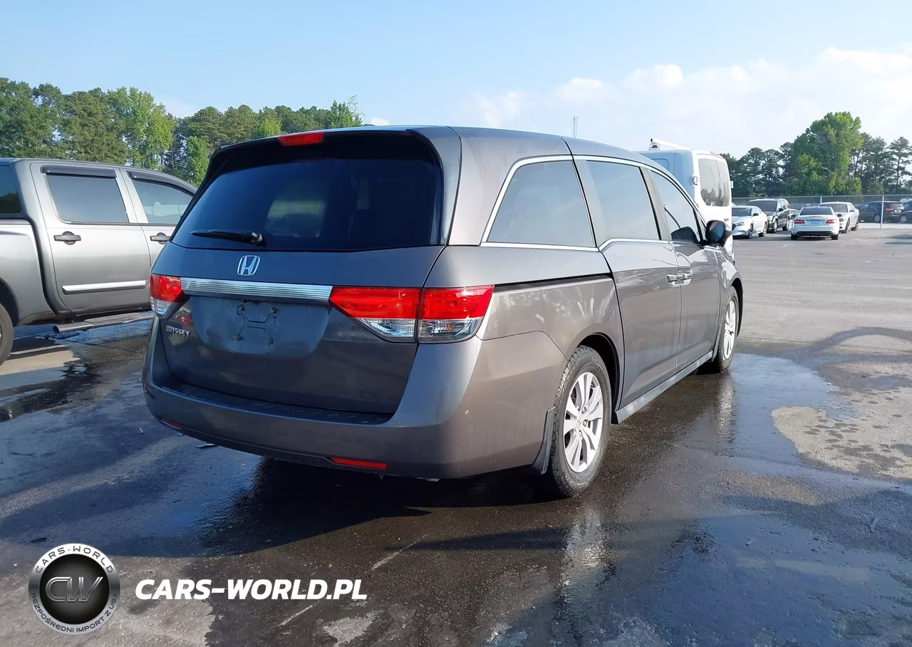 2015 Honda Odyssey Ex-L VIN:5FNRL5H67FB043068 - 4