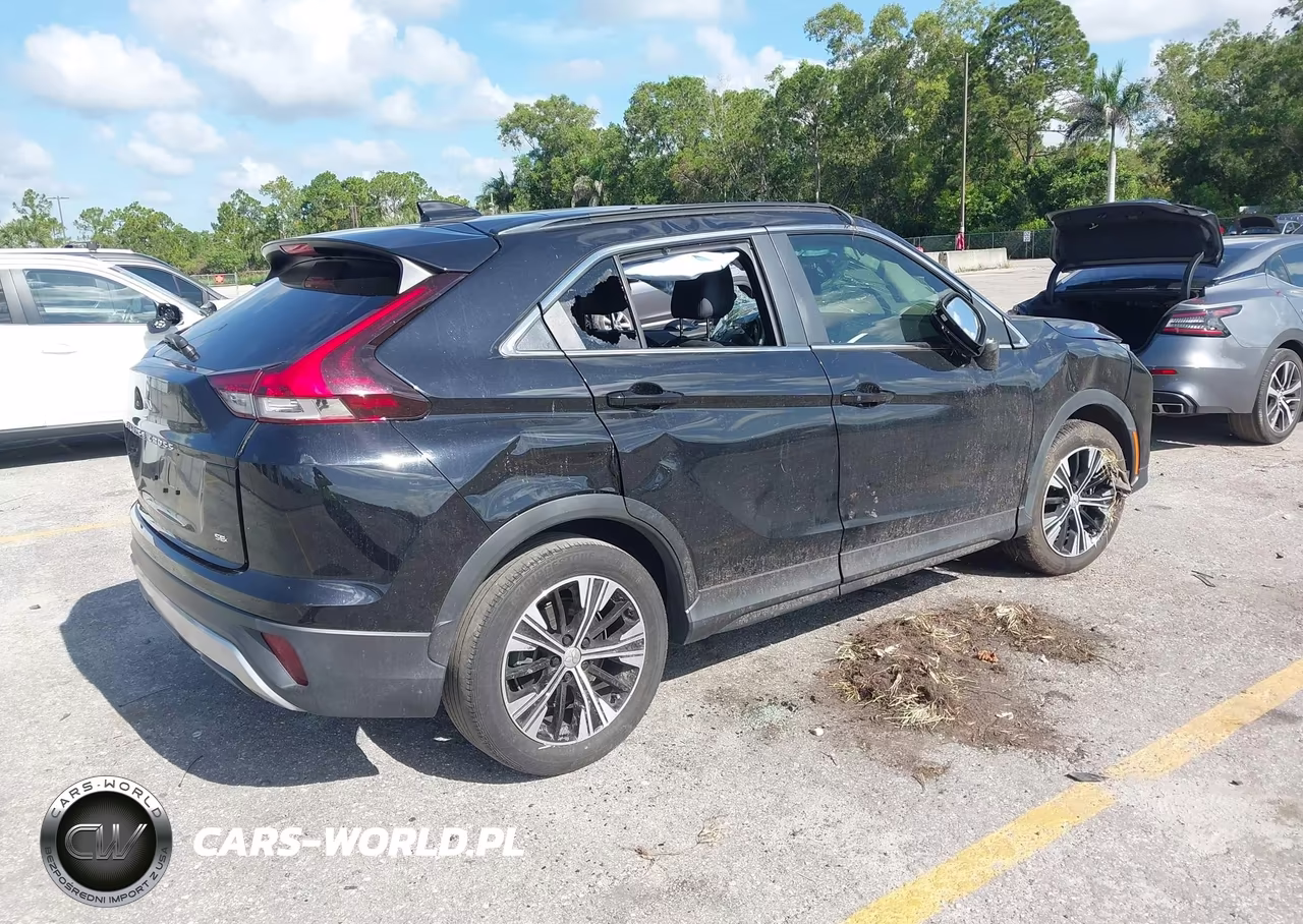 2022 Mitsubishi Eclipse Cross Se-Se Special Edition-Sel-Sel Special Edition VIN:JA4ASWAA9NZ045704 - 4