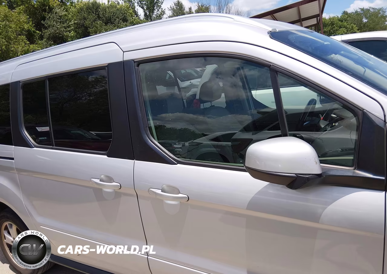 2016 Ford Transit Connect Titanium VIN:NM0GE9G7XG1279966 - 13