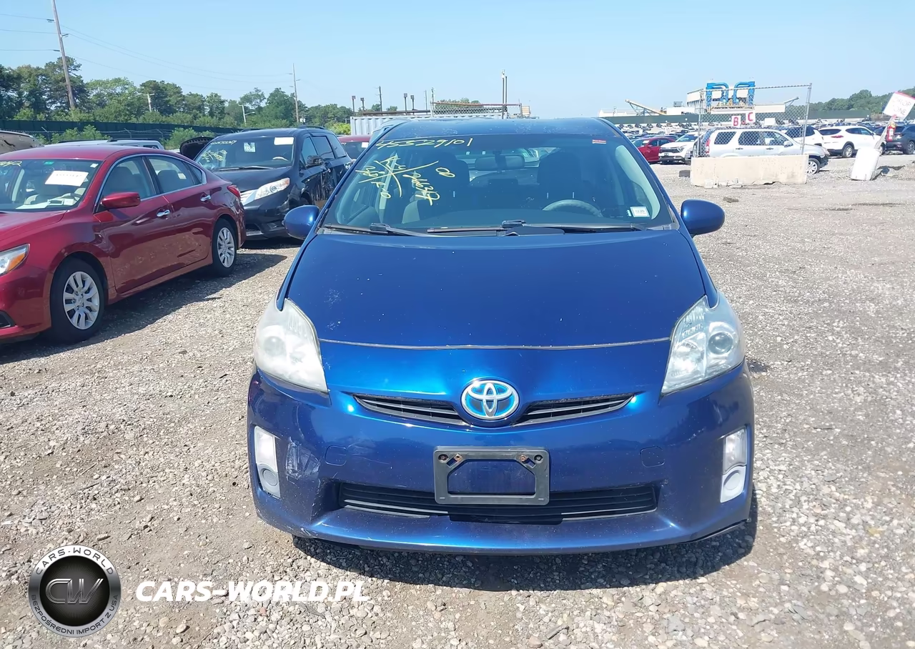 2011 Toyota Prius Two VIN:JTDKN3DU5B1390910 - 12