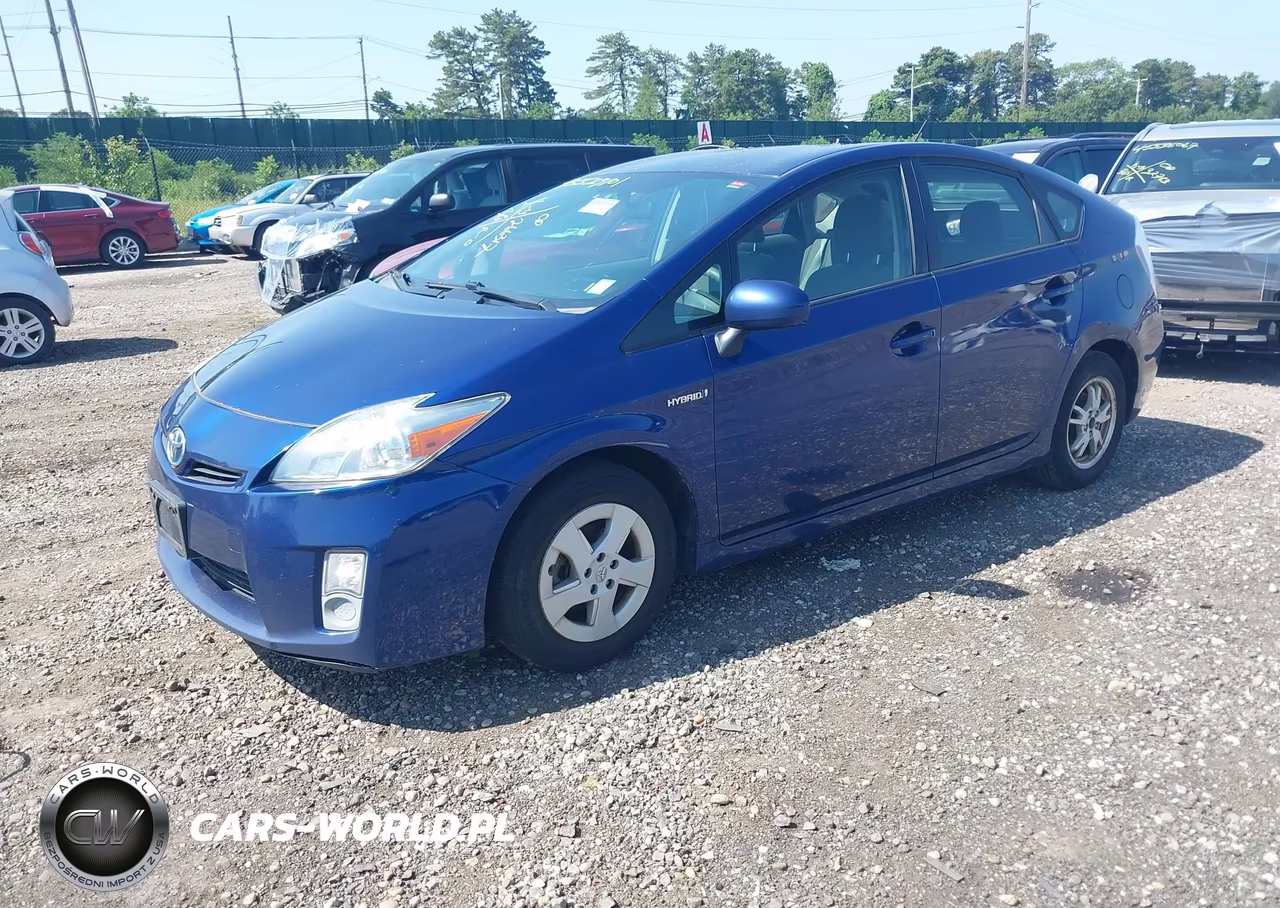 2011 Toyota Prius Two VIN:JTDKN3DU5B1390910 - 2