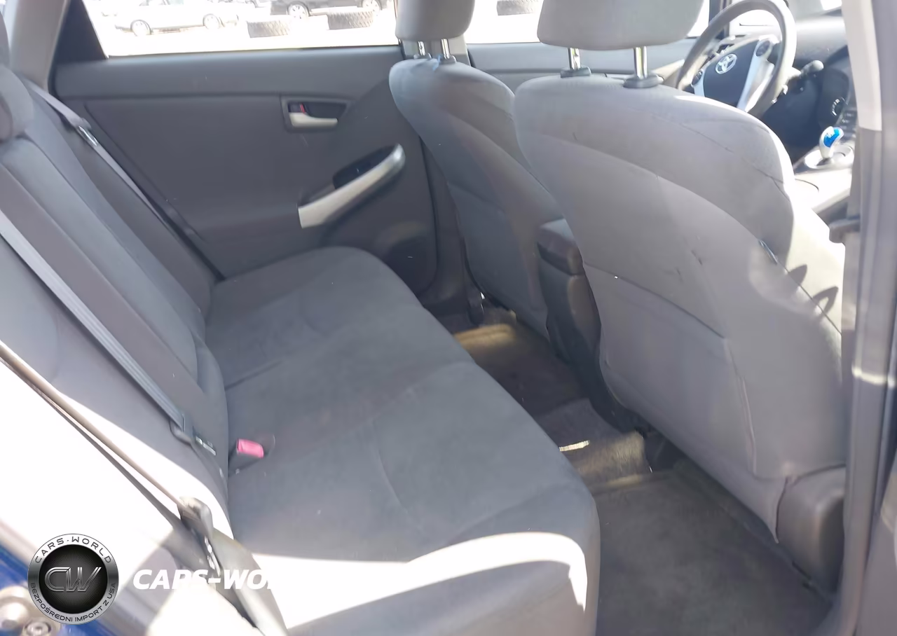 2011 Toyota Prius Two VIN:JTDKN3DU5B1390910 - 8