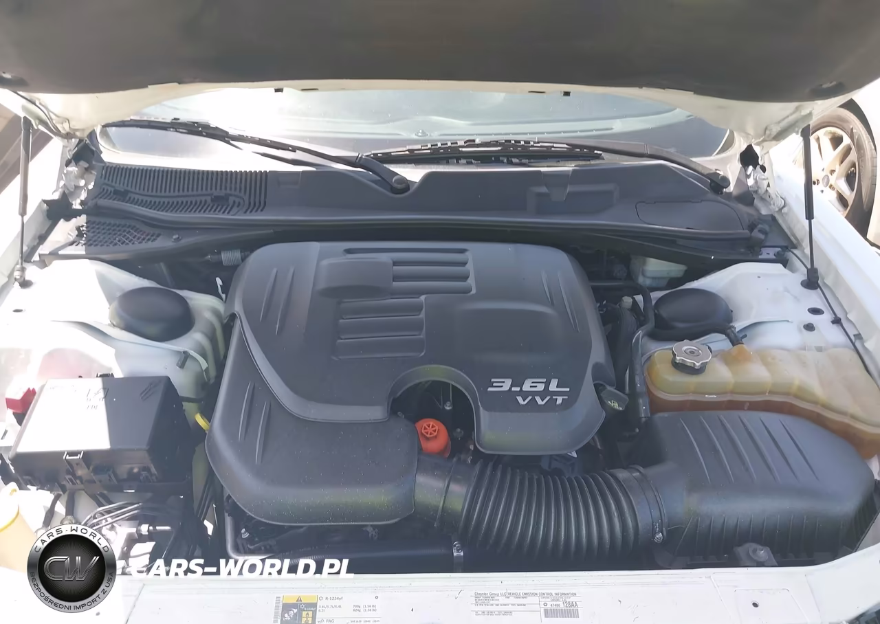 2015 Dodge Challenger Sxt Plus VIN:2C3CDZBG4FH723813 - 10