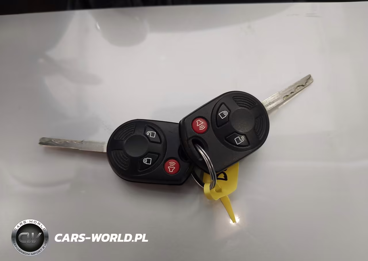 2018 Ford Escape Se VIN:1FMCU9GD8JUD08506 - 11