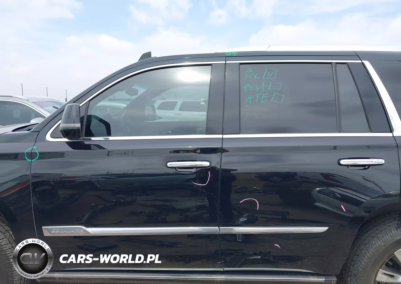 2018 Cadillac Escalade Platinum VIN:1GYS4DKJ7JR220205 - 15