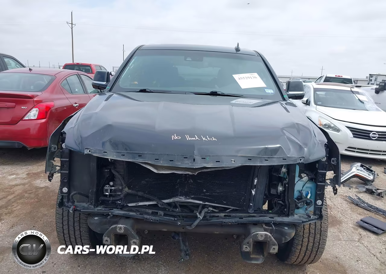 2018 Cadillac Escalade Platinum VIN:1GYS4DKJ7JR220205 - 6