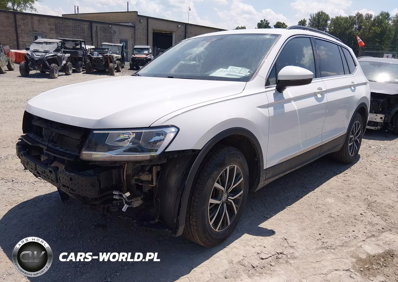 2020 Volkswagen Tiguan 2.0T Se-2.0T Se R-Line Black-2.0T Sel VIN:3VV2B7AX8LM018420 - 2
