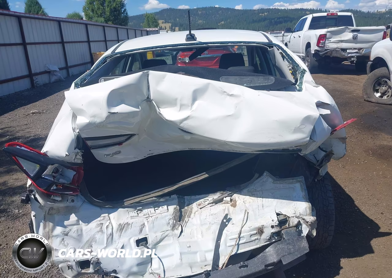 2020 Kia Rio S VIN:3KPA24AD8LE308262 - 17