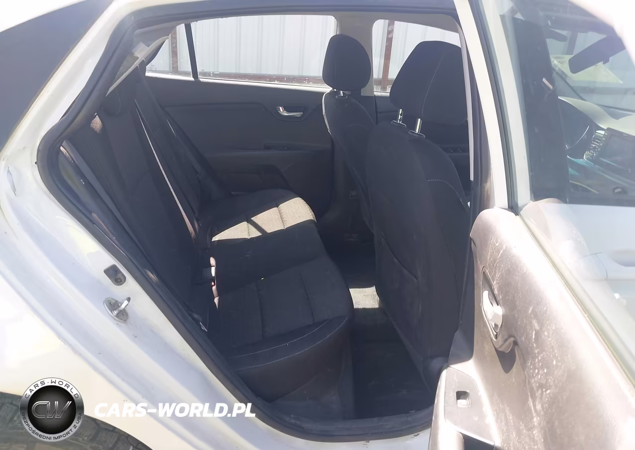2020 Kia Rio S VIN:3KPA24AD8LE308262 - 8