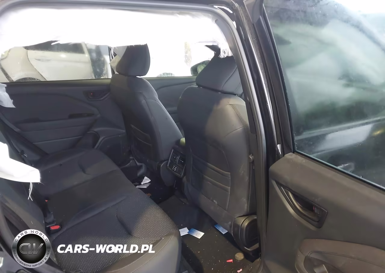 2025 Subaru Forester Premium VIN:JF2SLDBC2SH467165 - 8