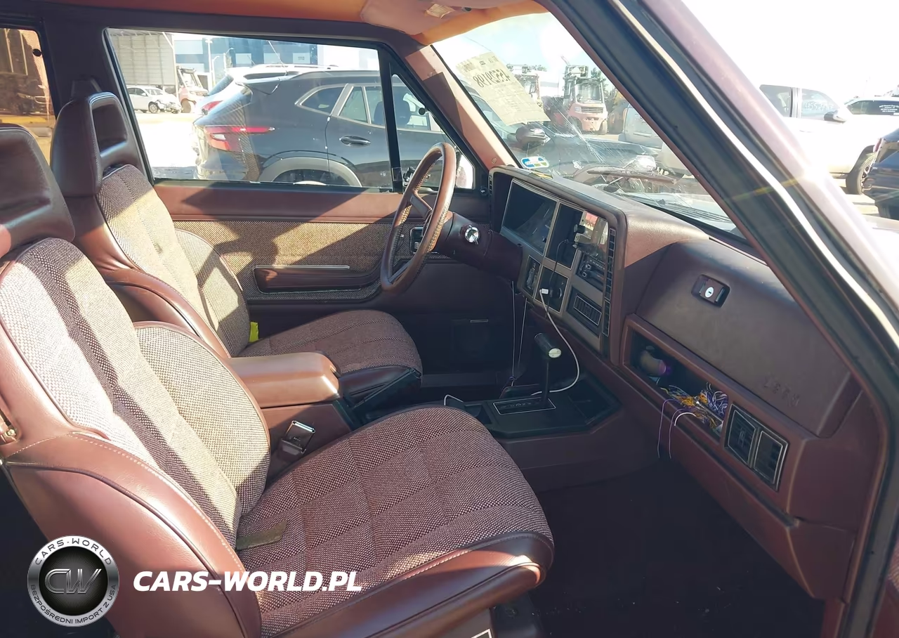 1989 Jeep Cherokee Laredo VIN:1J4FJ57LXKL596668 - 5