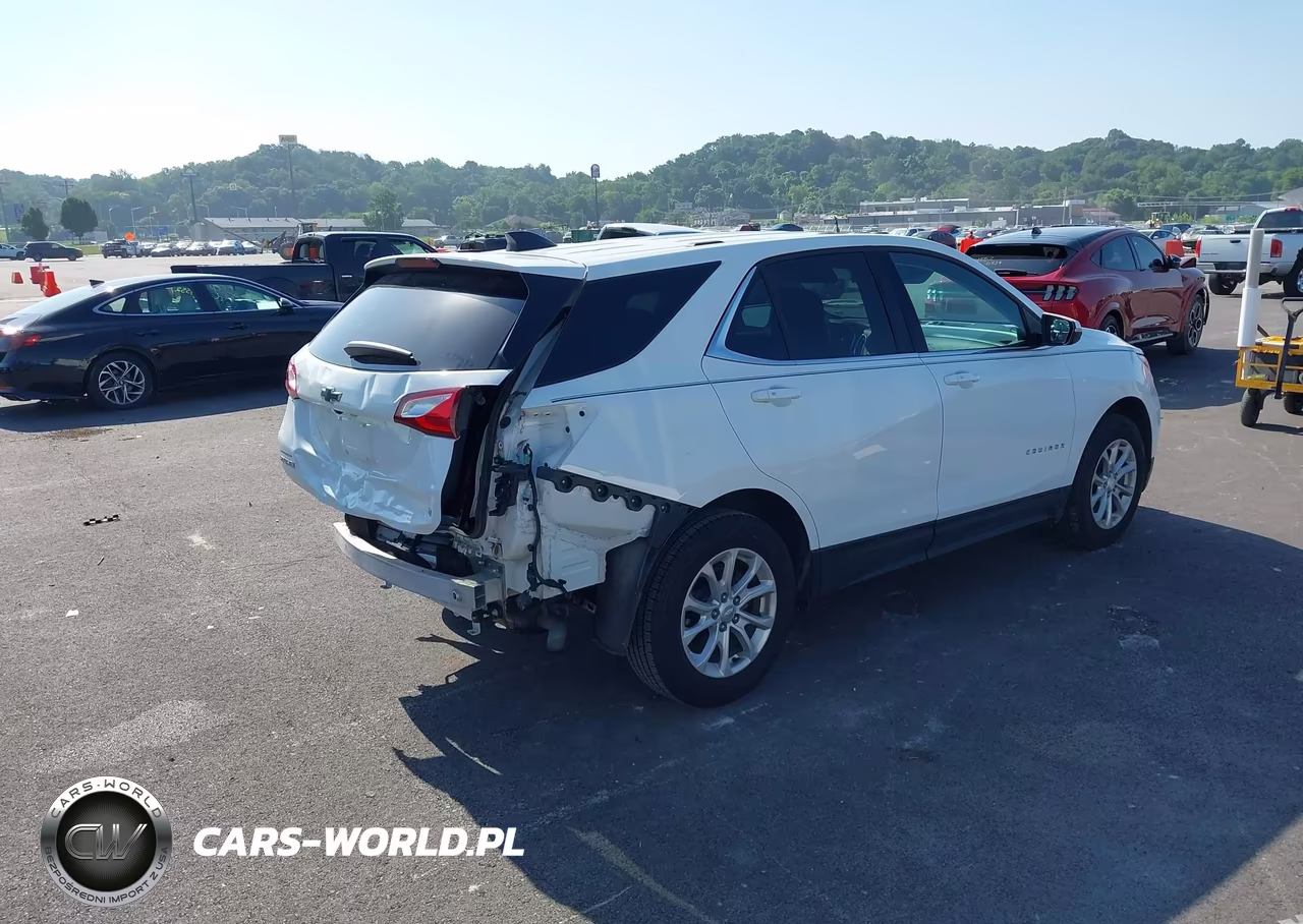 2018 Chevrolet Equinox Lt VIN:3GNAXJEV8JS508356 - 4