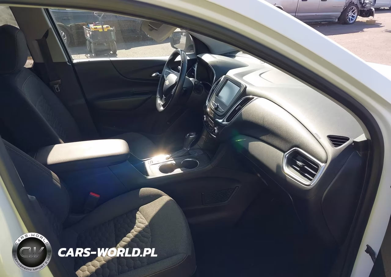 2018 Chevrolet Equinox Lt VIN:3GNAXJEV8JS508356 - 5