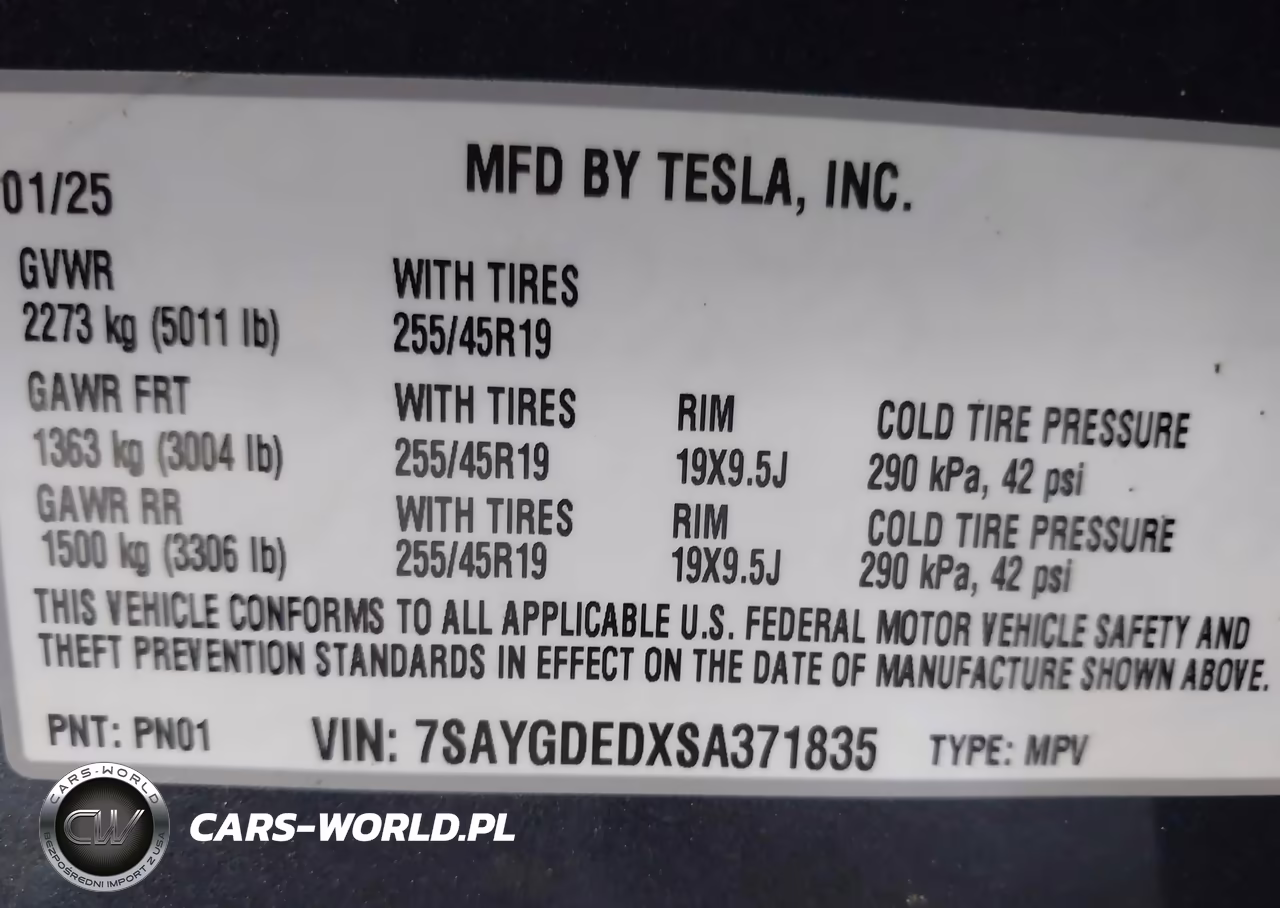 2025 Tesla Model Y Long Range Dual Motor Rear-Wheel Drive VIN:7SAYGDEDXSA371835 - 9