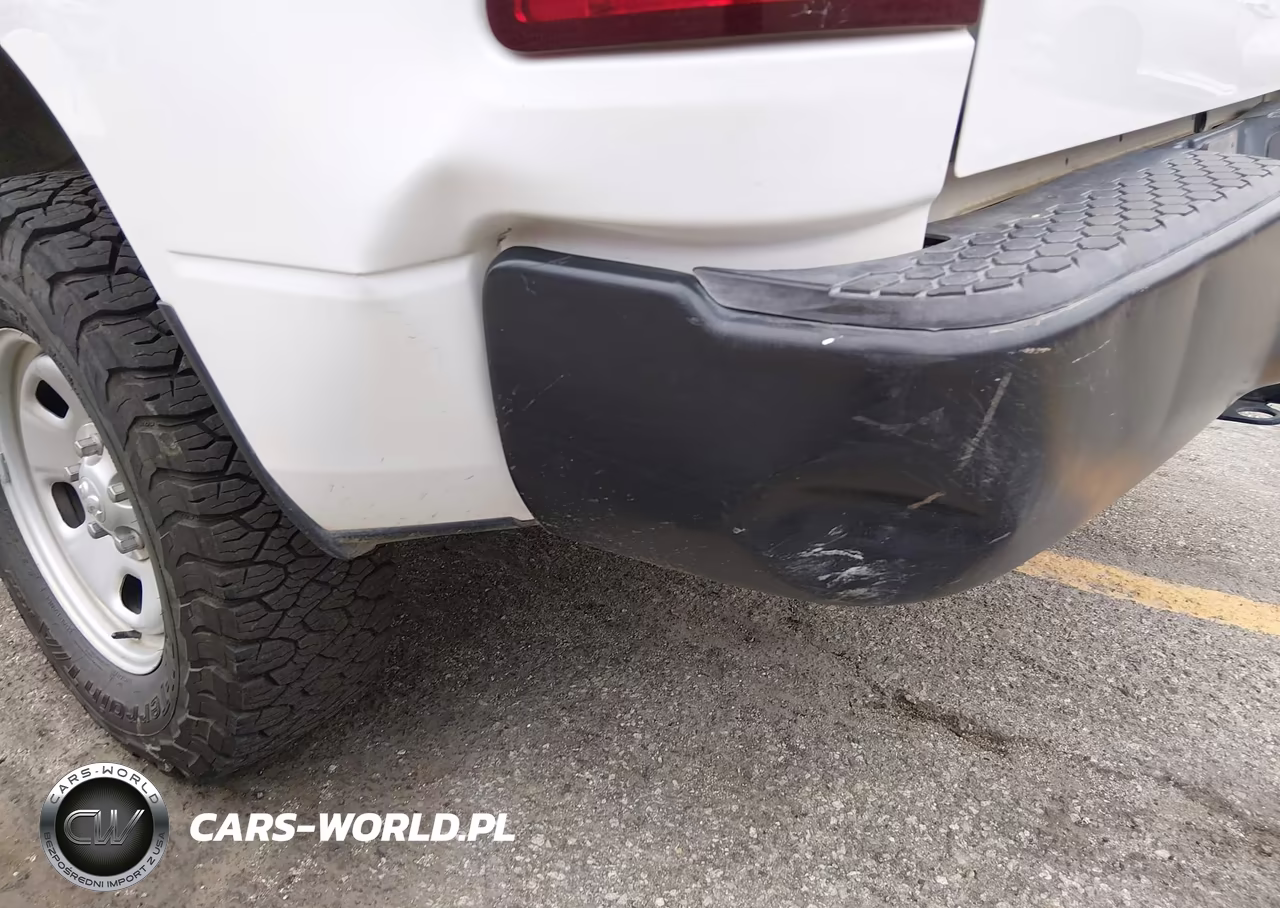 2020 Ram 1500 Classic VIN:3C6RR7KG5LG273085 - 13