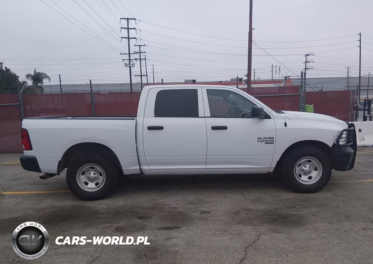 2020 Ram 1500 Classic VIN:3C6RR7KG5LG273085 - 16
