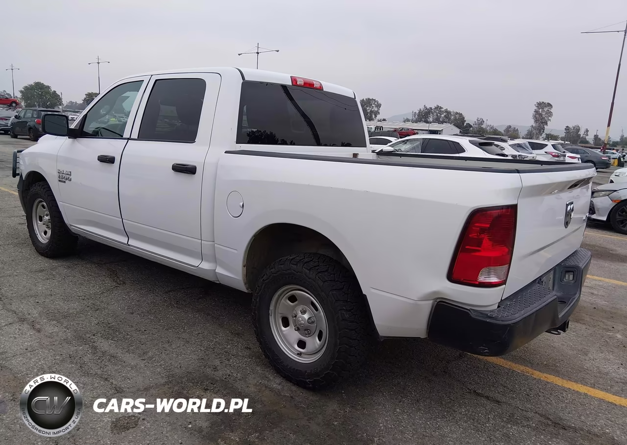 2020 Ram 1500 Classic VIN:3C6RR7KG5LG273085 - 3