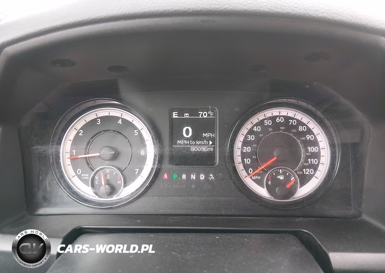 2020 Ram 1500 Classic VIN:3C6RR7KG5LG273085 - 7