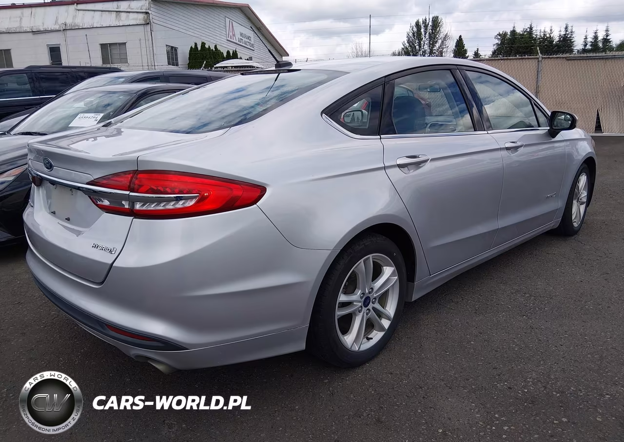 2018 Ford Fusion Hybrid S VIN:3FA6P0UU4JR141891 - 4