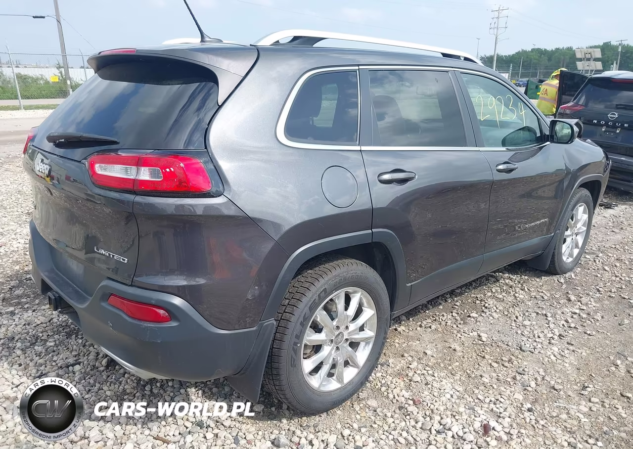 2015 Jeep Cherokee Limited VIN:1C4PJMDS9FW752428 - 4