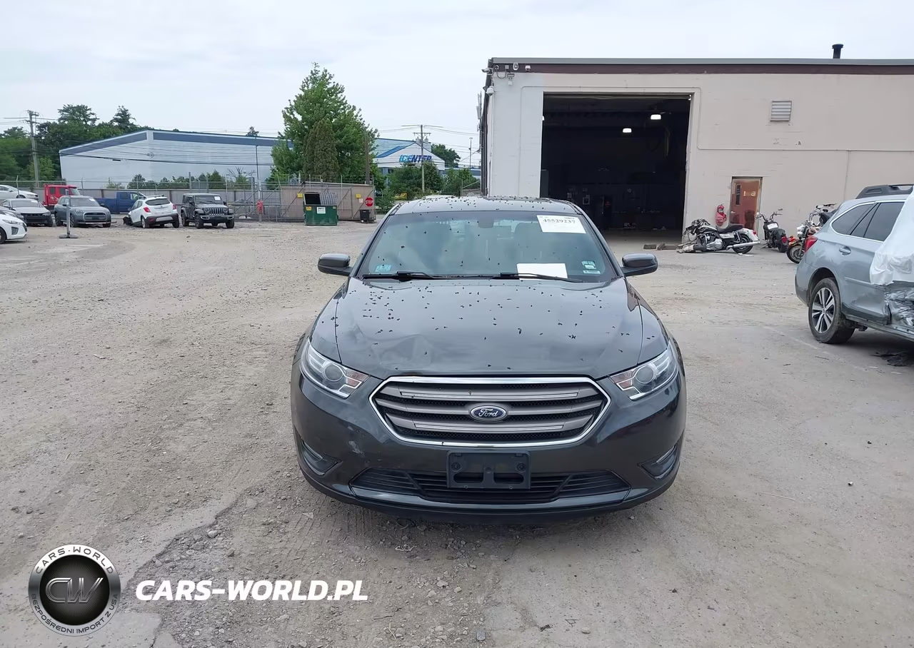 2018 Ford Taurus Sel VIN:1FAHP2H85JG136773 - 11