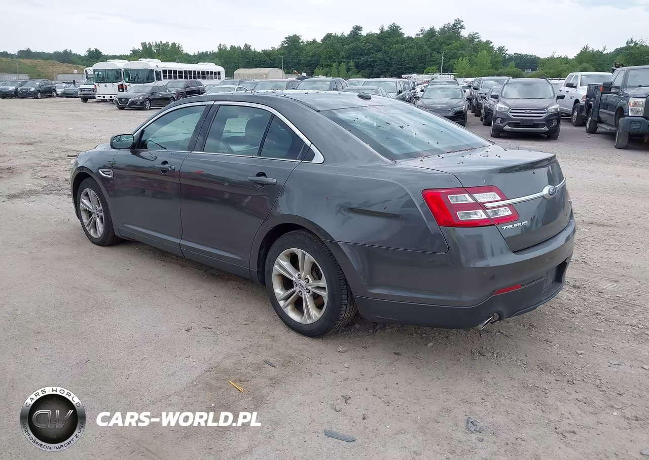 2018 Ford Taurus Sel VIN:1FAHP2H85JG136773 - 3