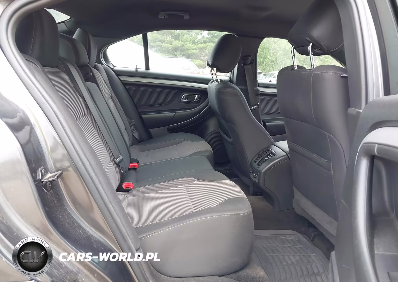 2018 Ford Taurus Sel VIN:1FAHP2H85JG136773 - 8