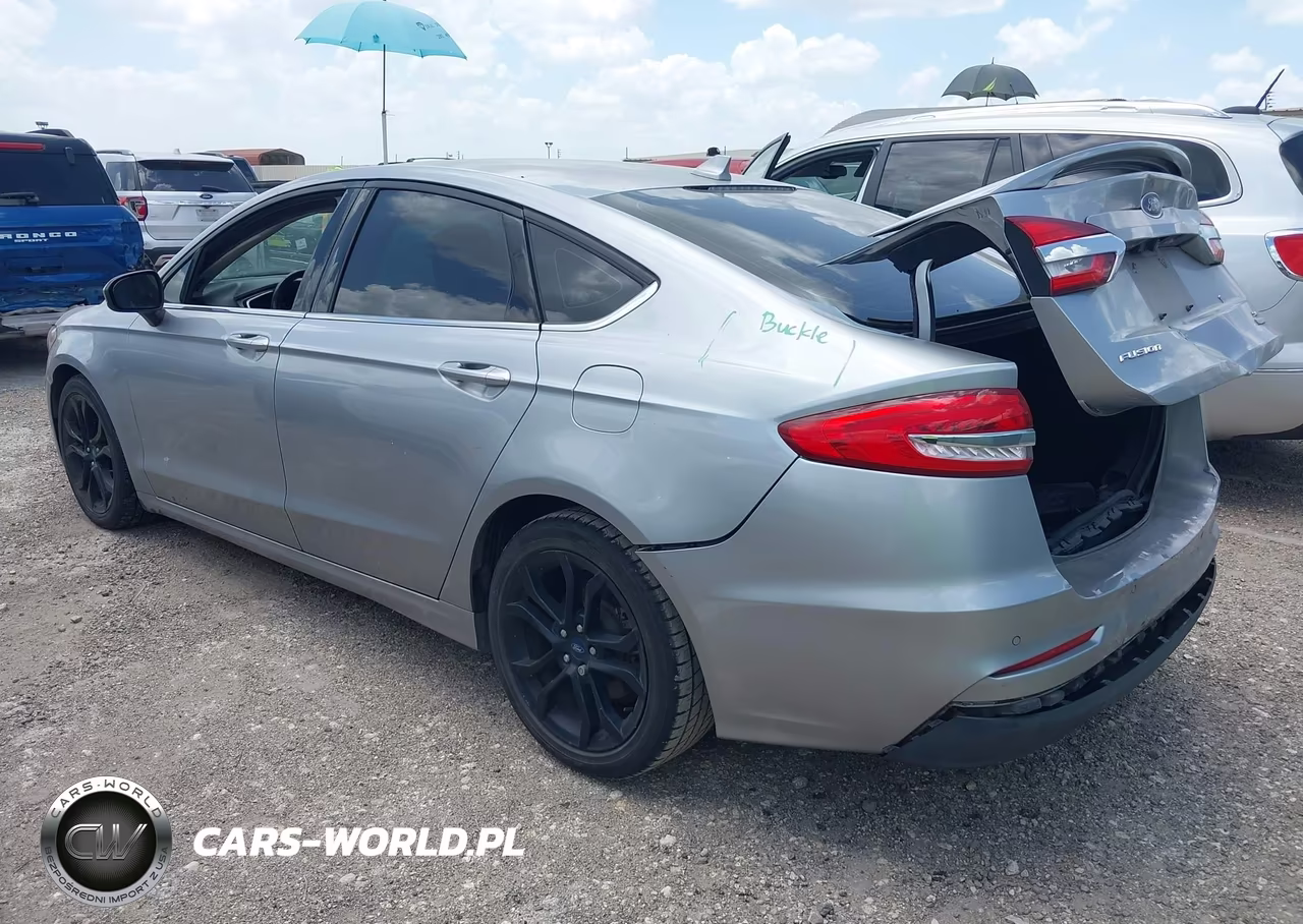2020 Ford Fusion Se VIN:3FA6P0HD6LR111238 - 3